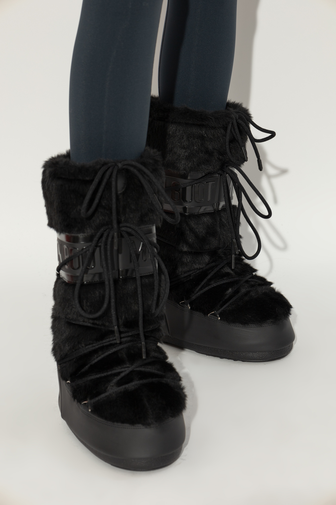 靴 MOON BOOT ICON FAUX-FUR BOOTS Moon Boot Icon Faux Fur Bead Ankle Snow Boots | Neiman Marcus
